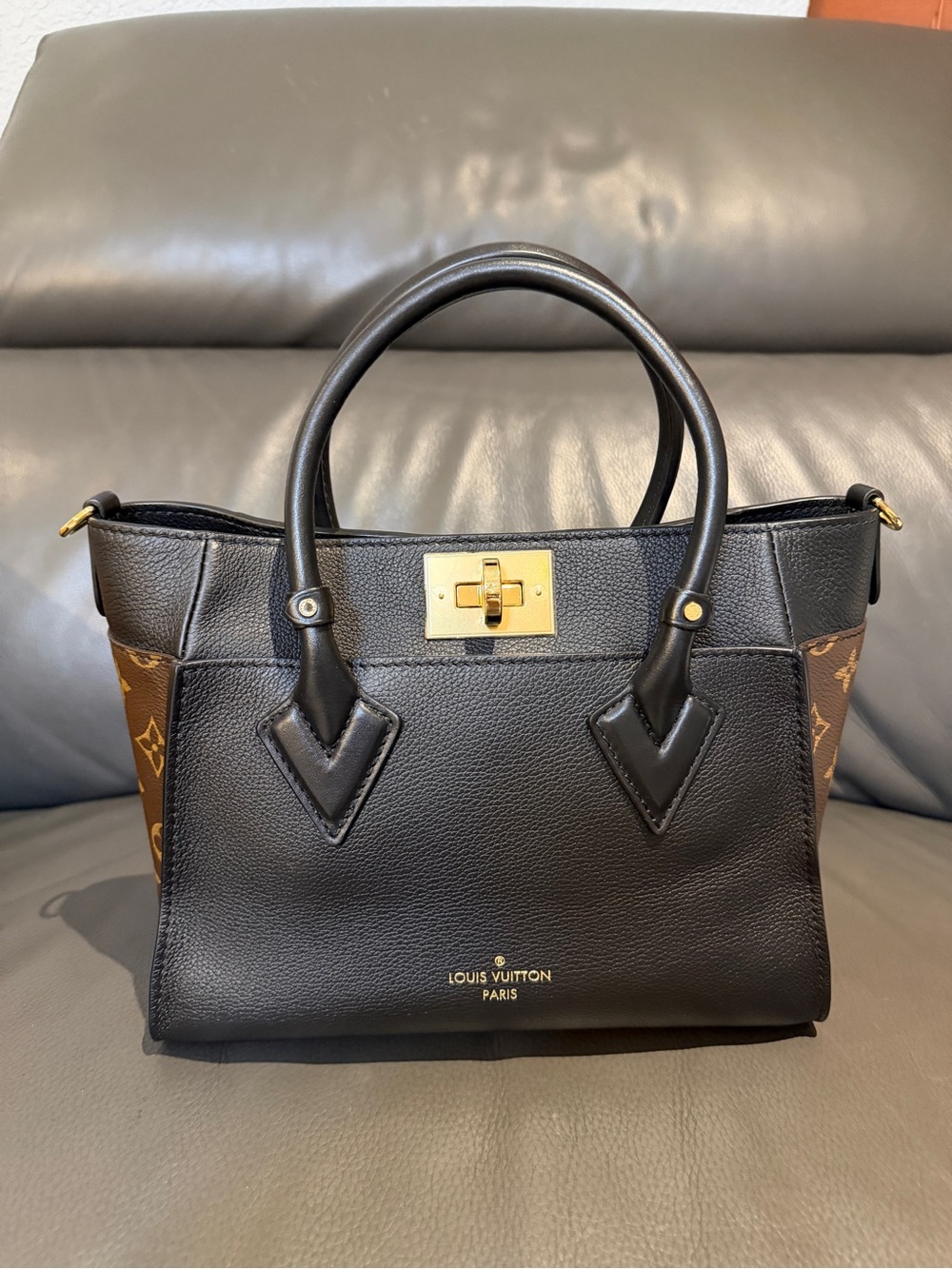 LOUIS VUITTON On My Side PM - Picture 4 of 14